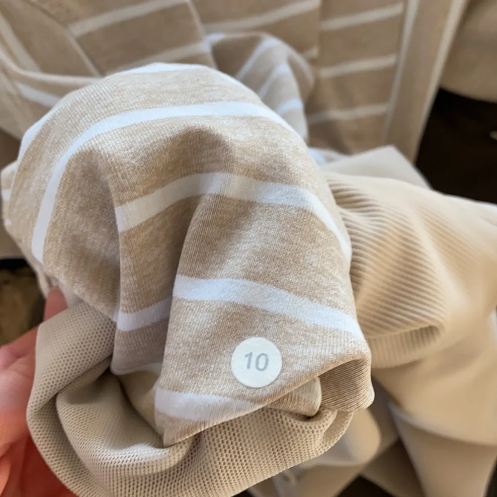 Lululemon long length striped zip up tan white 10 - Picture 8 of 8